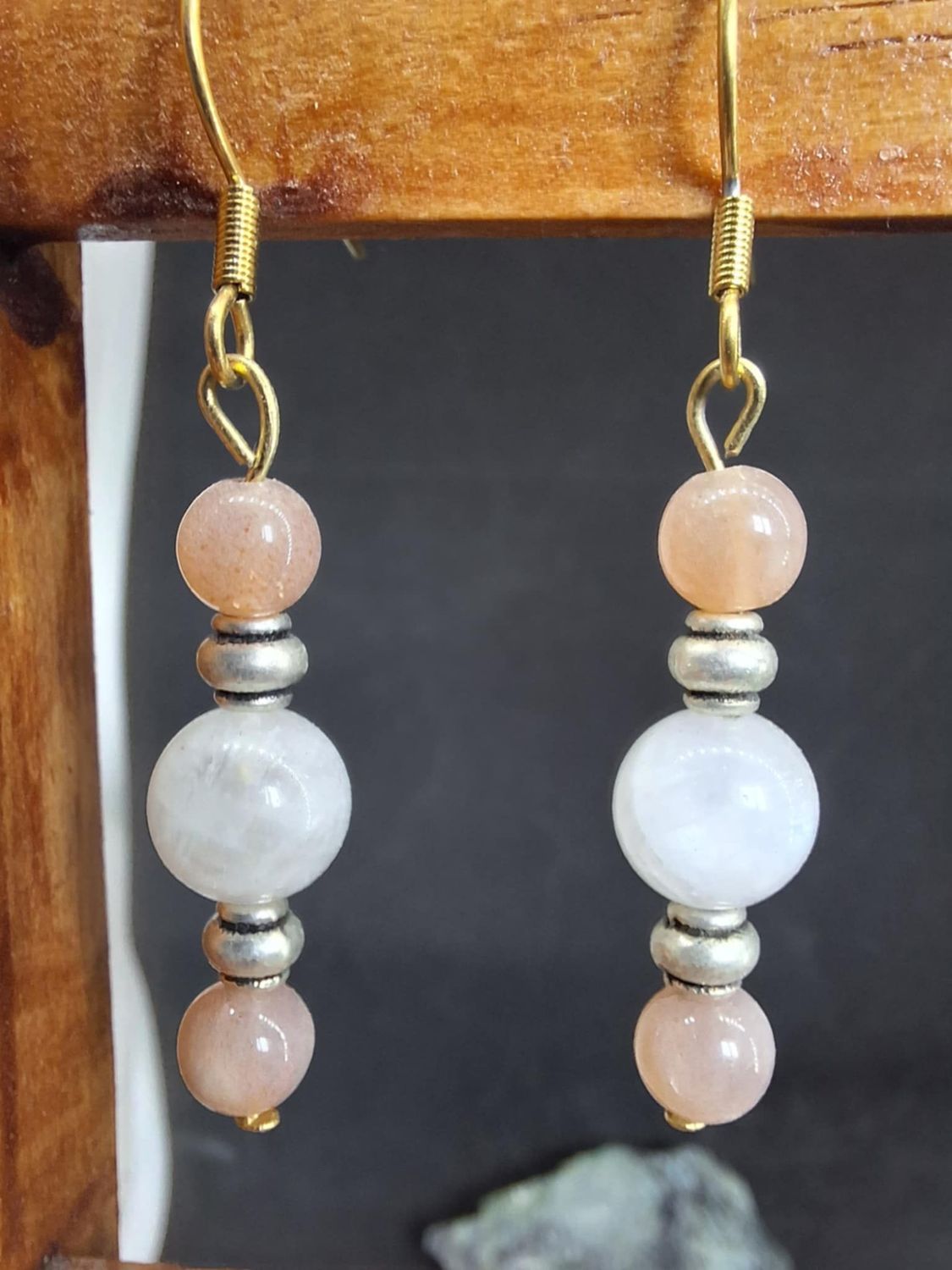 Boucles d'oreilles Pierre de lune orange et blanche 8 et 6mm pierre naturel