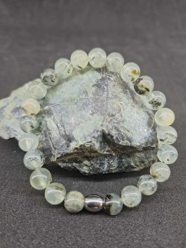 Bracelet Préhnite 8mm pierre naturel fait main