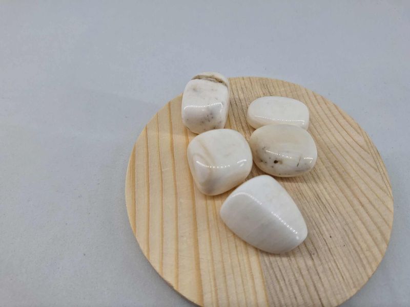 Pierre roulée Calcite blanche pierre naturel
