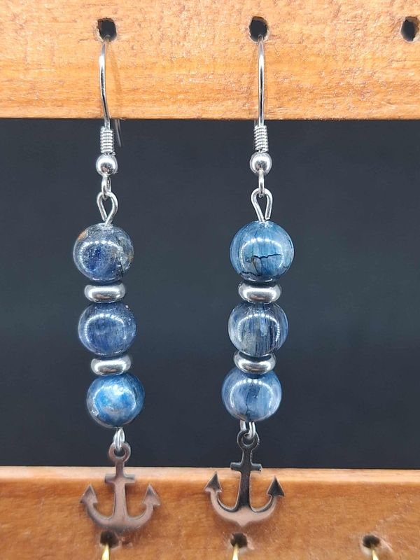 Boucle d'oreilles Cyanite bleue 8mm  pierre naturel