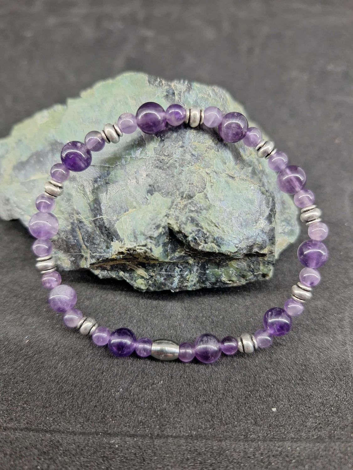 Bracelet Améthyste 6mm / 4mm pierre naturel fait main Bracelet Améthyste 6mm / 4mm pierre naturel fait main