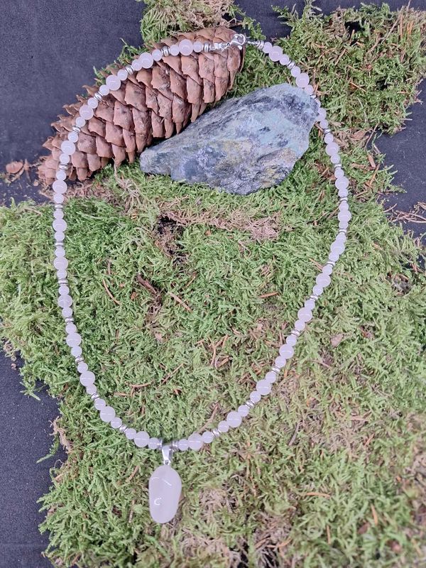 Collier Quartz rose 4 mm et 6 mm