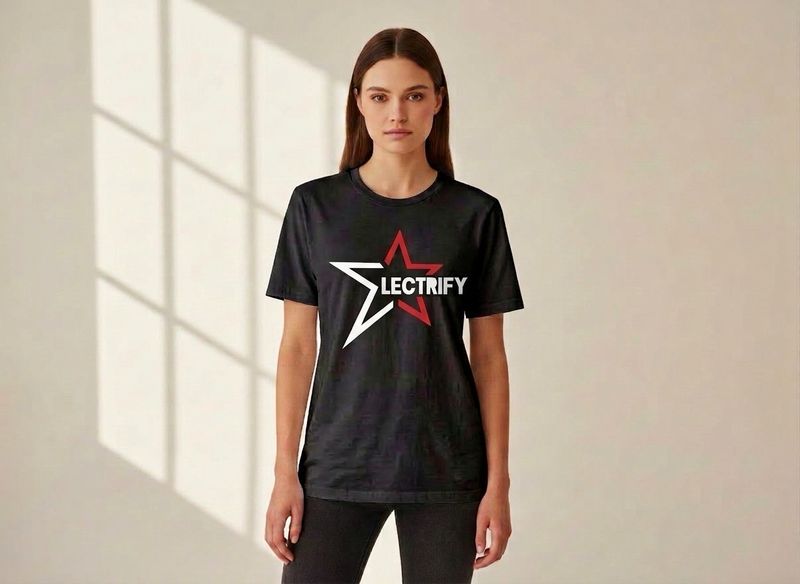 Playera Mujer Mediana Logo Electrify