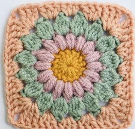 Granny Square 101 with Dez