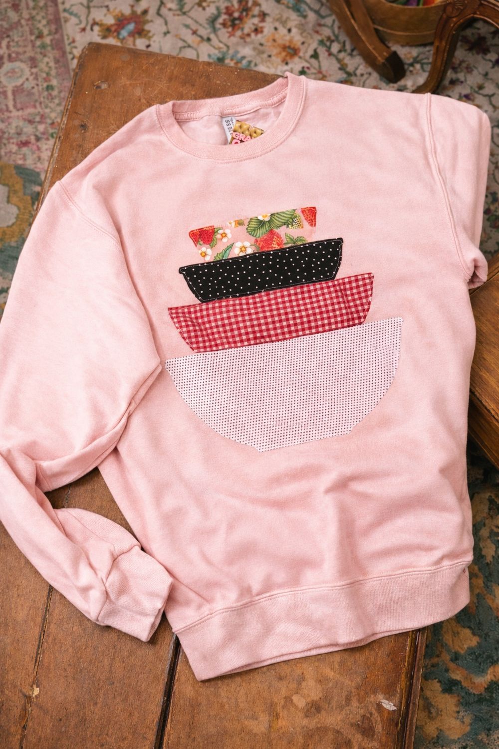 GCM Vintage Bowls Crew Neck