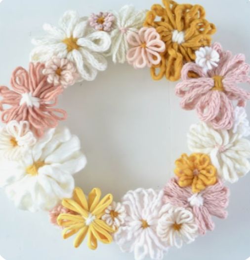 SATURDAY 1:00 - Cozy Bloom Wreath
