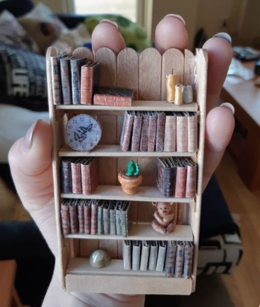 FRIDAY 6:00 - Itsy Bitsy Library