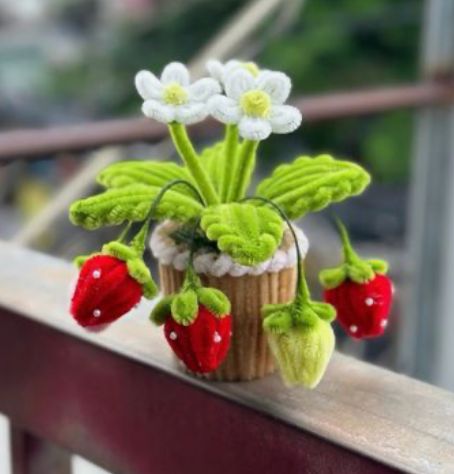 FRIDAY 6:00 - Pipe Cleaner Patch