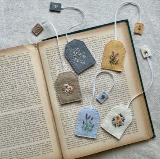 SATURDAY 12:00 - Tea Time Treasures