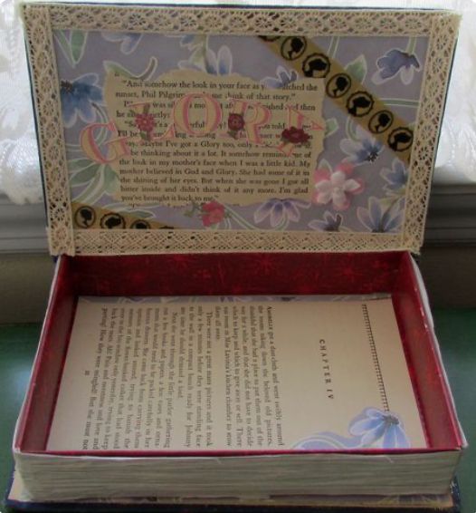 FRIDAY 9:00 - Little Box of Tales