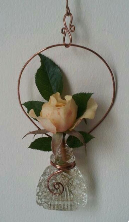 FRIDAY 6:00 - Tiny Sprout Shakers