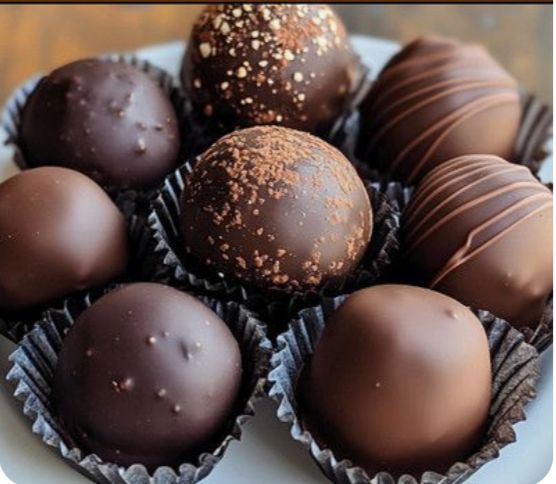 SUNDAY 12:00 - Decadent Delights