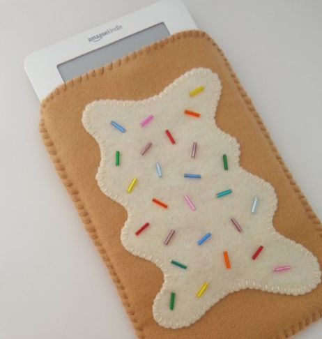 GC FRIDAY 7:00 - Pop Tart Threaded Treats