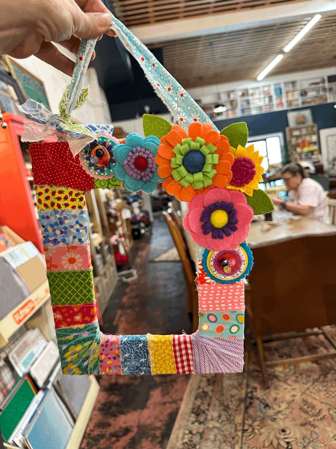 GC SATURDAY 1:00 - Funky Frames with Nancy Jo