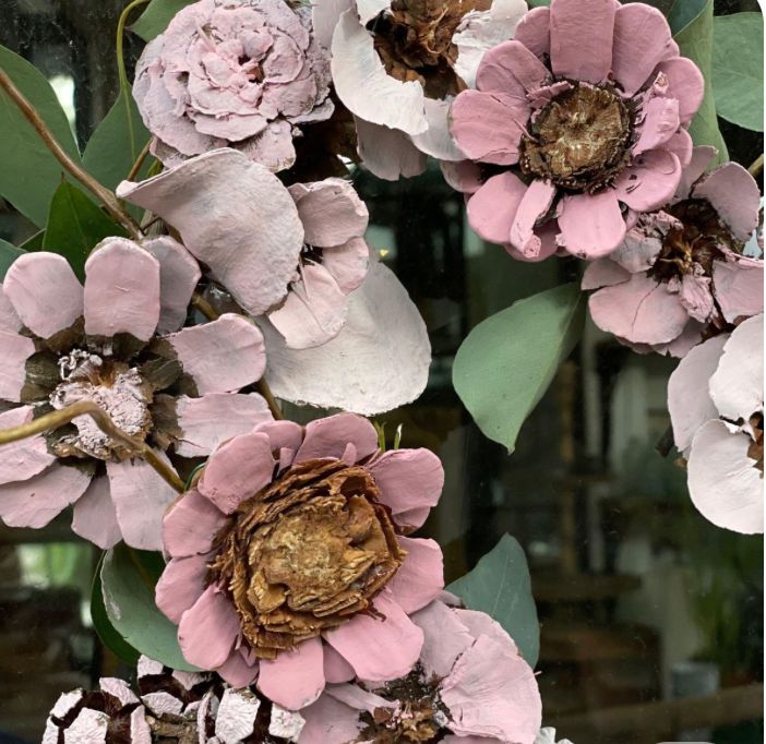 GC SATURDAY 12:00 - Pine &amp; Pretty Wreath