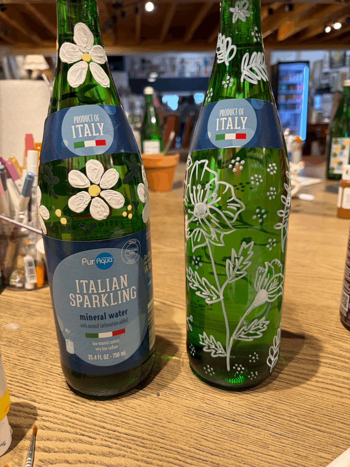 SAT SPECIAL 12:00 - Sip &amp; Paint Bottles