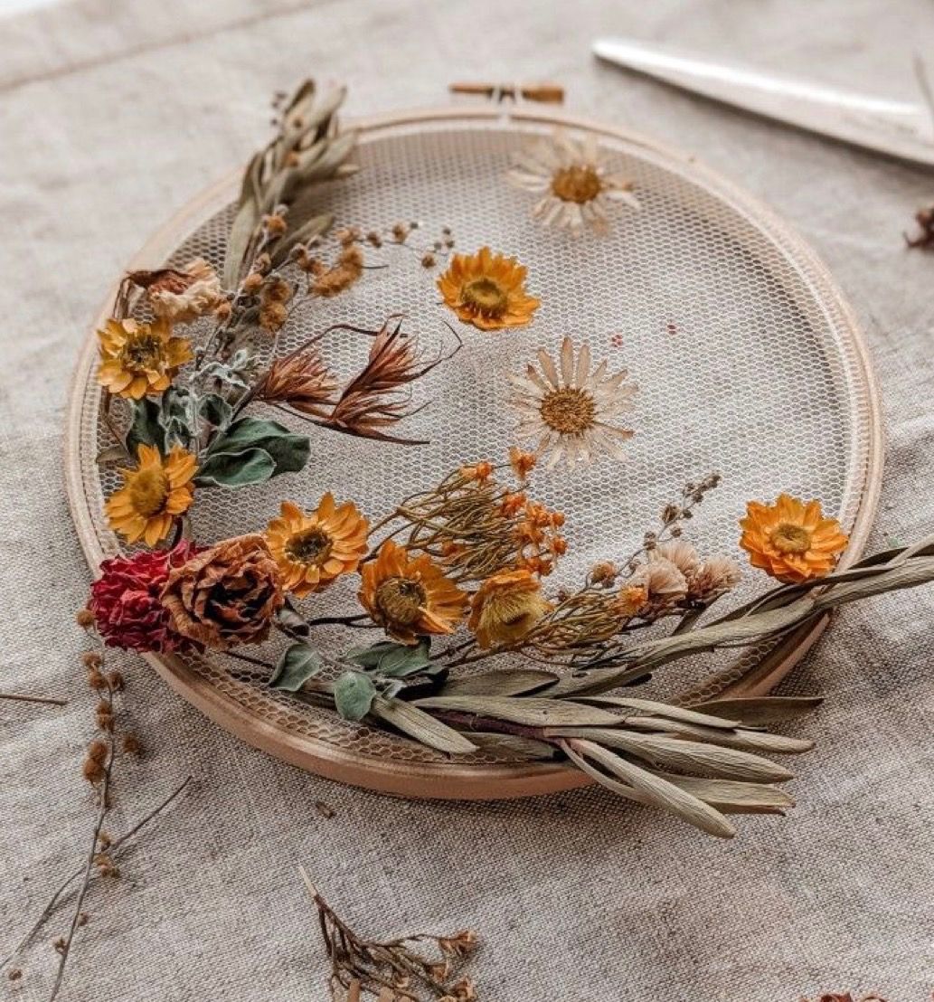 SAT SPECIAL 4:00 - Dried Flower Design