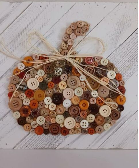 GC SATURDAY 3:00 - Buttoned up Pumpkin