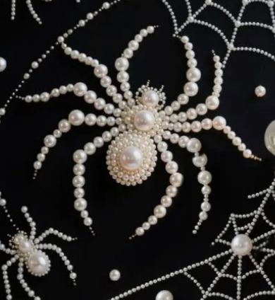 CG SATURDAY 3:00 - Spooky Little Sparkles