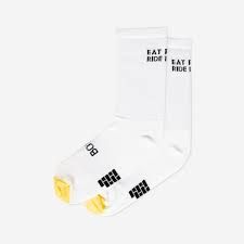 BONK - Sokken eat pasta