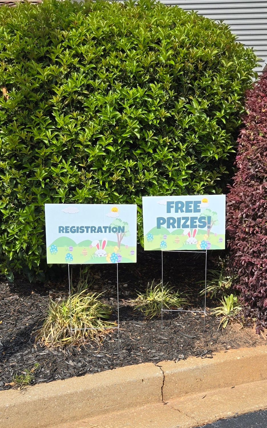 Set (Yard Sign + Handheld Sign)