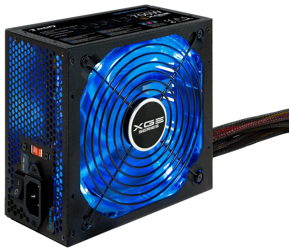 Fuente Alimentacion Tooq Xgeii 700W 80+Bronze Led - TOOQ Alto Rendimiento