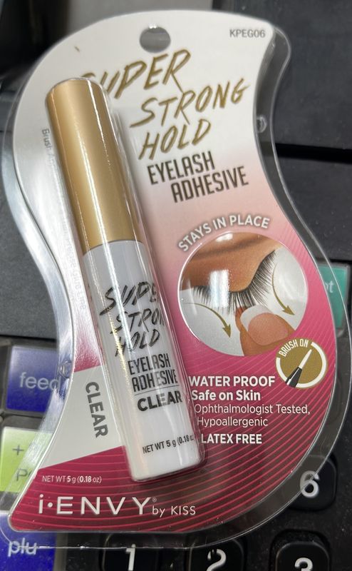 i envy eyelash adhesive