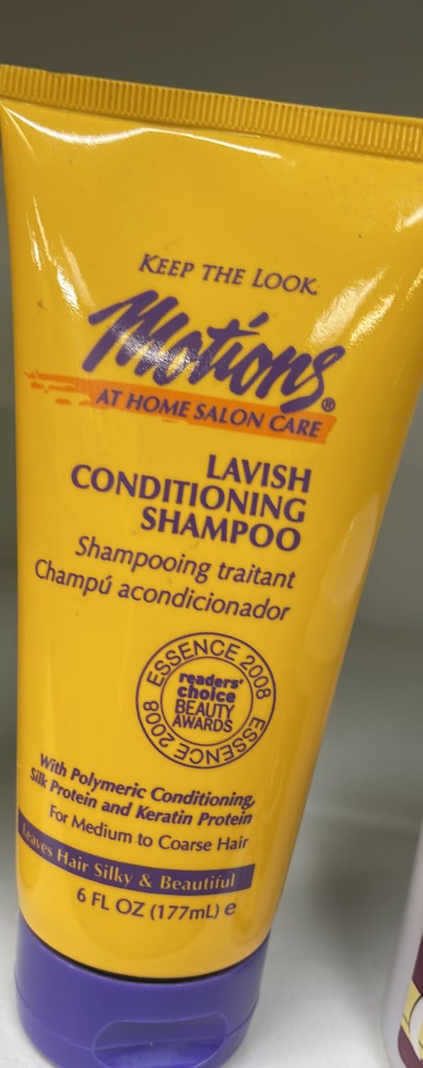 Motions Lavish shampoo