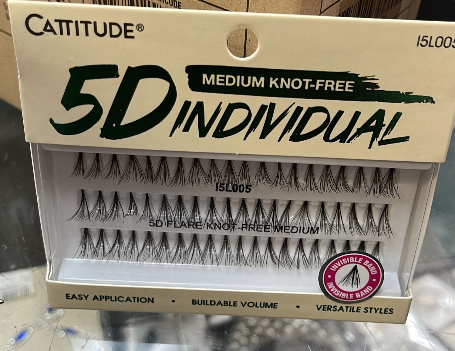 5D individual medium not free lashed