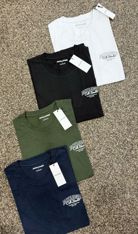 T-shirt JACK &amp; JONES MEN JJMAKOTO TEE