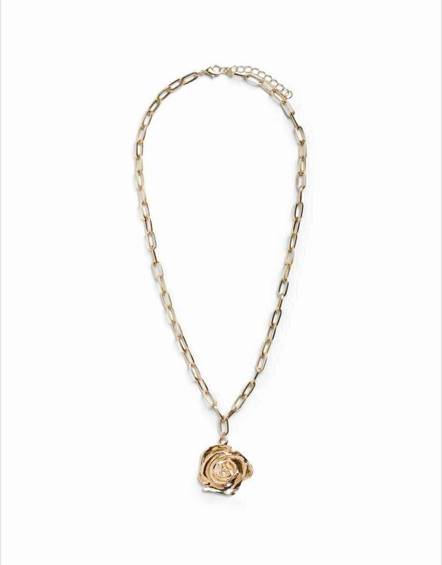 PCTAILE NECKLACE GOLD COLOUR