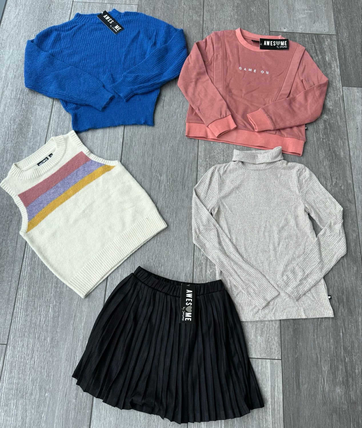 Voordeelpakket voor meisjes maat 140 – Awesome – 5 stuks voor slechts €29,99!