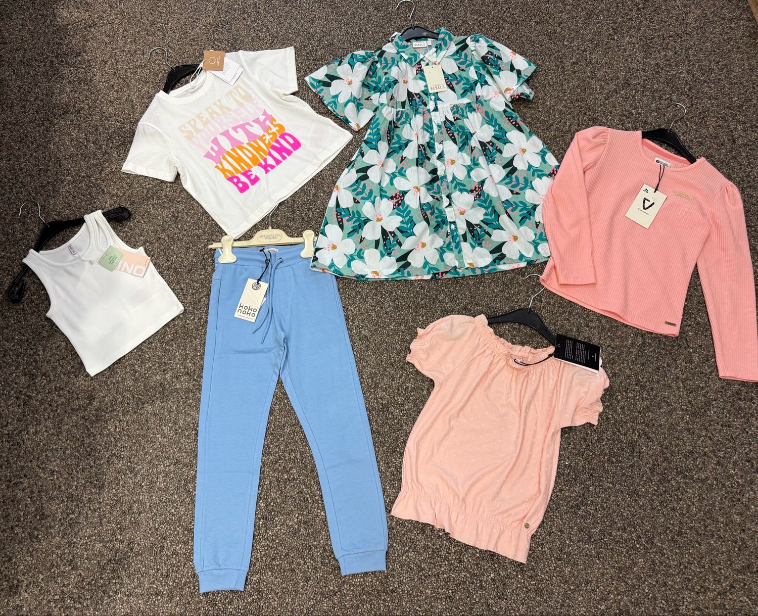 Voordeelpakket 3 voor meisjes maat 122/128 – Koko Noko, Name It, Kid Only &amp; Someone – 6 stuks voor slechts €35,99!