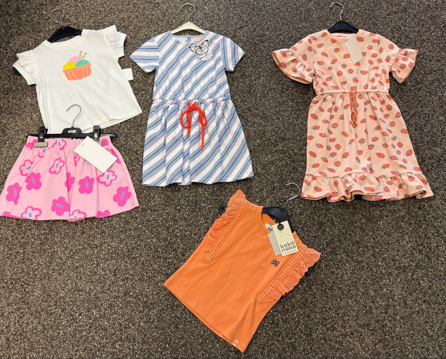 VOORDEELPAKKET 2 MEISJES maat 104 – 5 STUKS VOOR €29,99 🌸 Merken: Name It, Someone &amp; Koko Noko 🌸