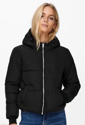 JDY short black puffer JACKET JDYNEWERICA
