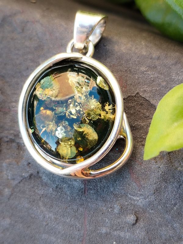 Colgante de Ámbar verde del mar Báltico y plata de ley8