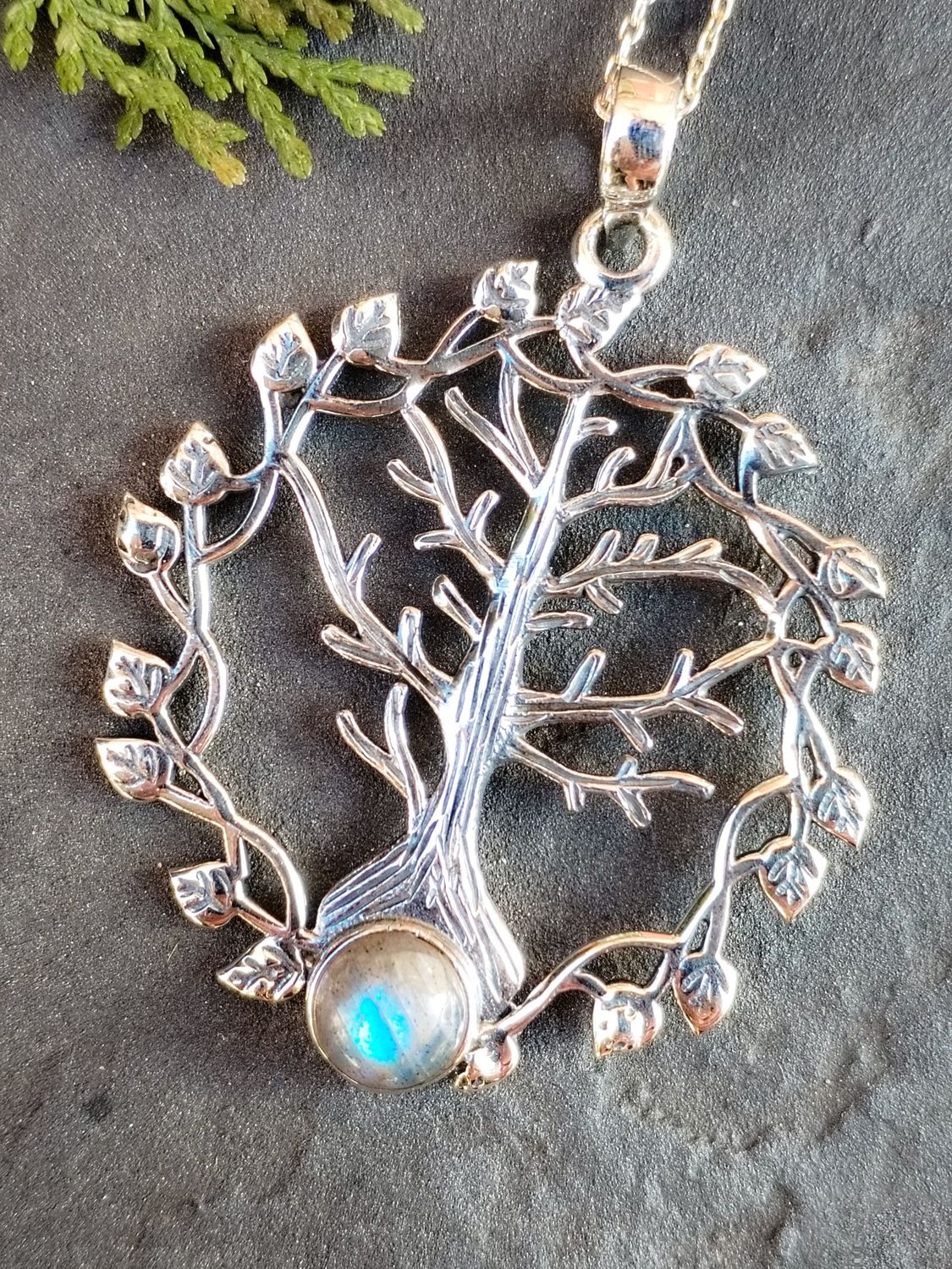 Colgante Árbol con Labradorita, plata de ley