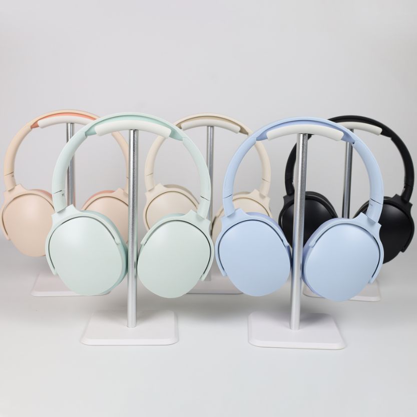 Hot Wireless Bluetooth Headphones Over Ear Hifi Stereo Headset True Sports Earphones TF AUX Music Player with HD Mic