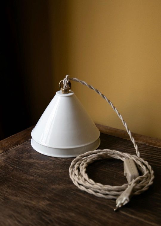 Draagbare lamp met schakelaar - porselein