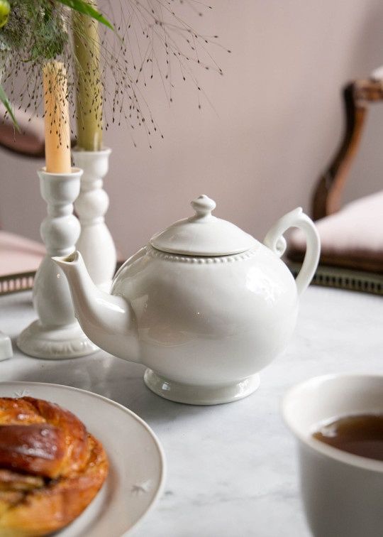Theepot - porselein, Variant: ORESTE