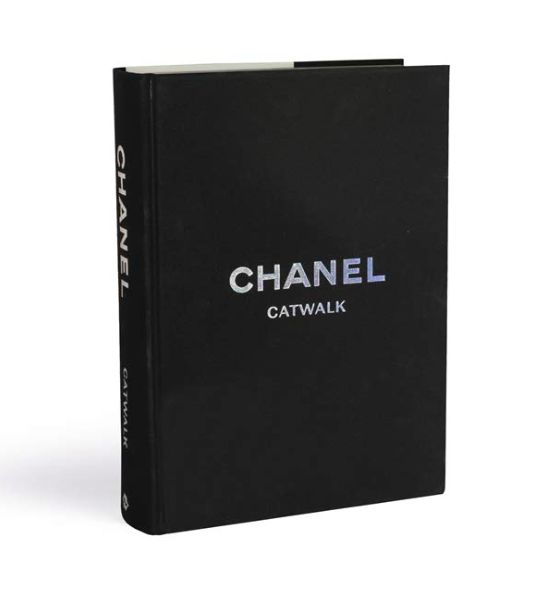 Fashion Catwalk, Variant: Chanel Catwalk