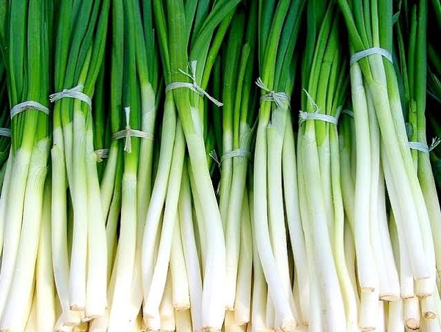 Escallion per Lb