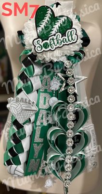 Classic SMALL Homecoming Mum