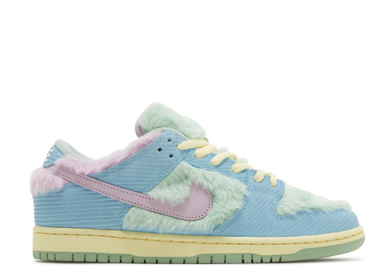 NIKE DUNK  LOW SB X VERDY &quot;VISTY&quot;
