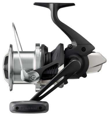 Beastmaster 14000xc surf reel (with 350mtrs 10kg maxima chamelian nylon)