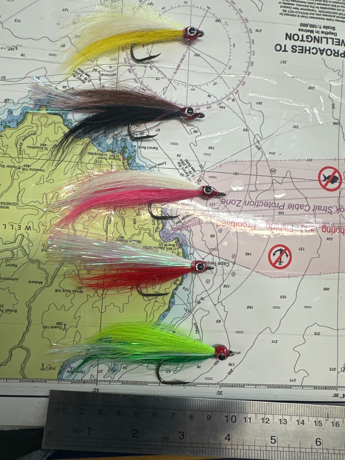 Plf Salt water fly 10cm, 3/0