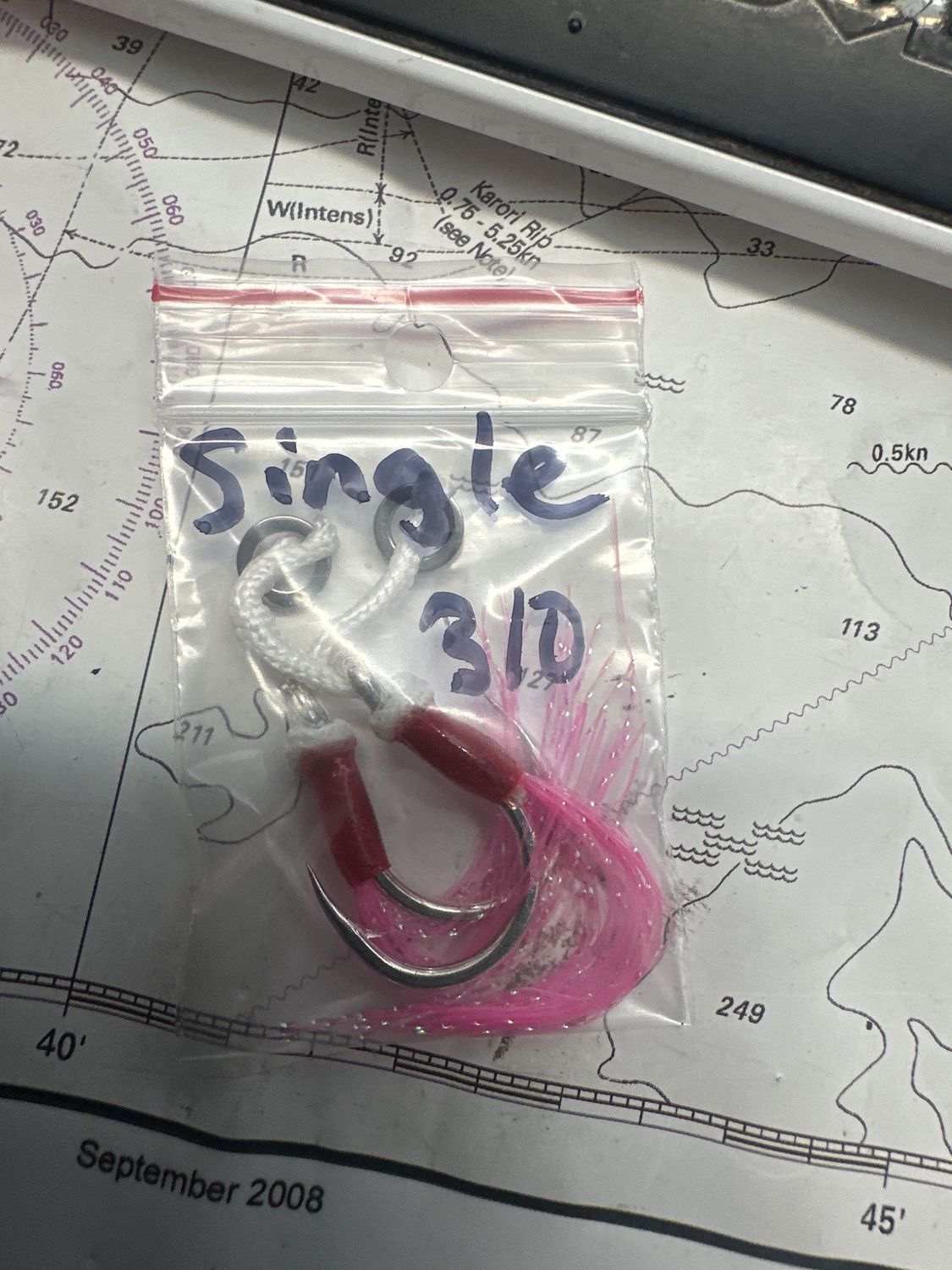 Kaiju jig hooks (single 3/0) x 2