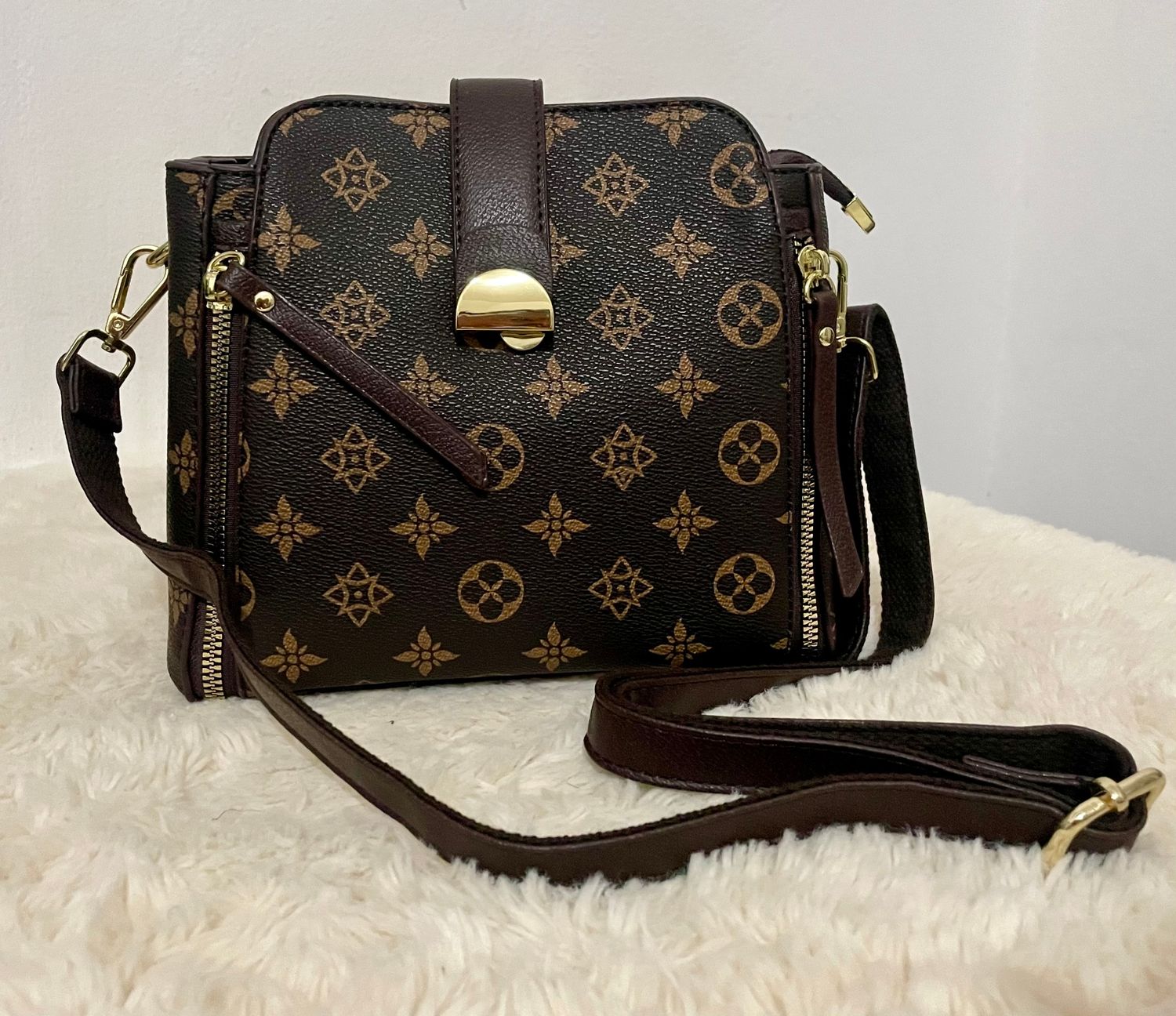Louis Vuitton INSPIRED CROSSBODY BAG