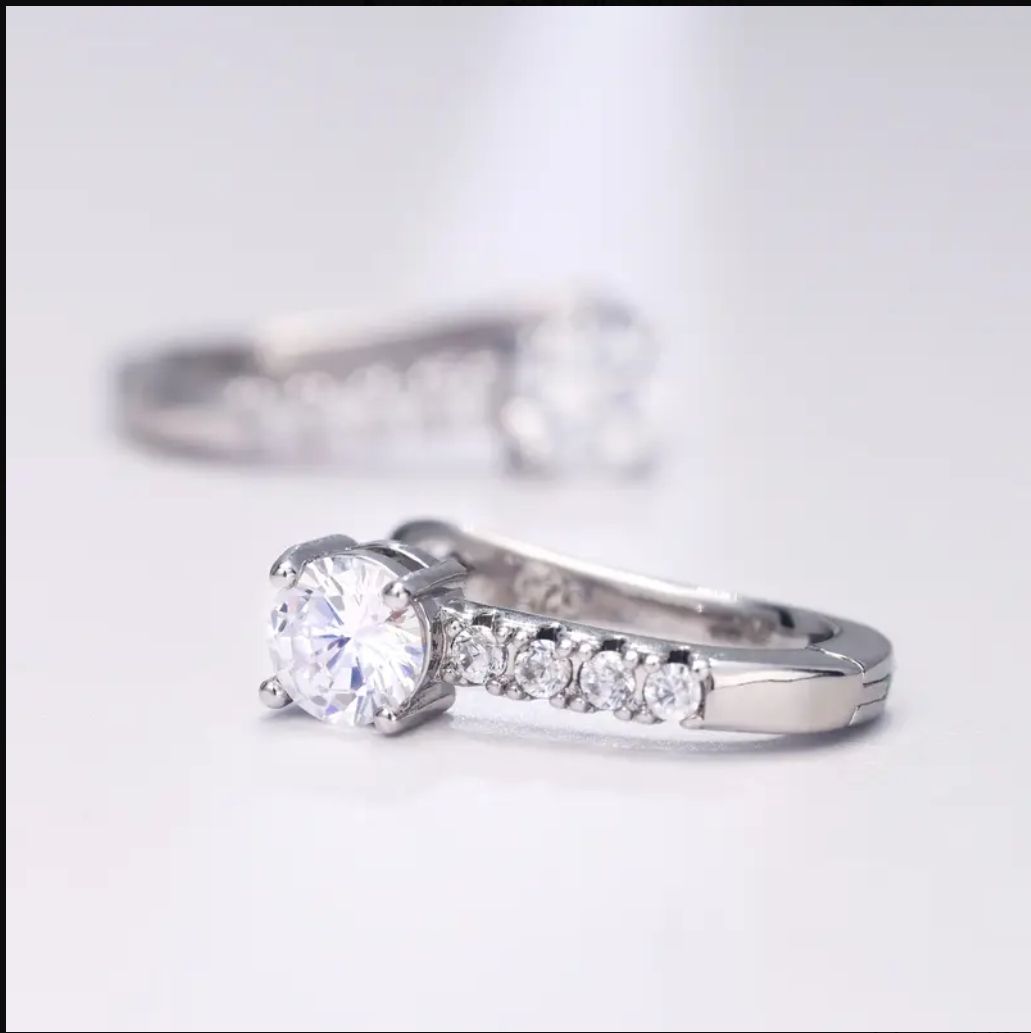 Damen Ohrring 0.5 Karat Moissanit aus 925 Sterling Silber