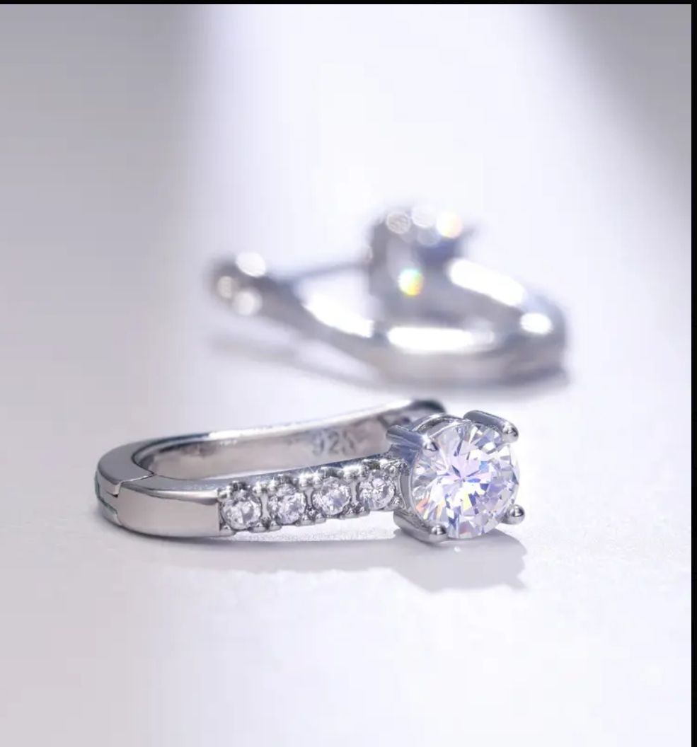 Damen Ohrring 0.5 Karat Moissanit aus 925 Sterling Silber